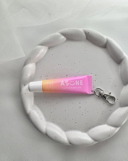 リップバターバーム/ASUNE /リップケアを使ったクチコミ(4枚目)