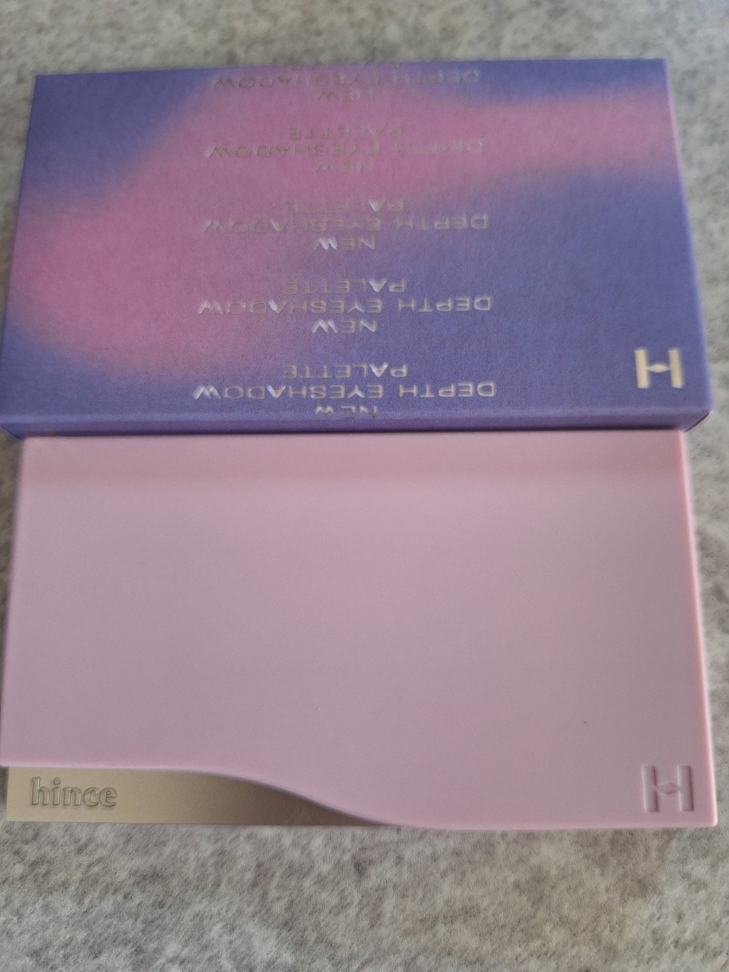 ニューデップスアイシャドウパレット/hince/アイシャドウパレットを使ったクチコミ(2枚目)