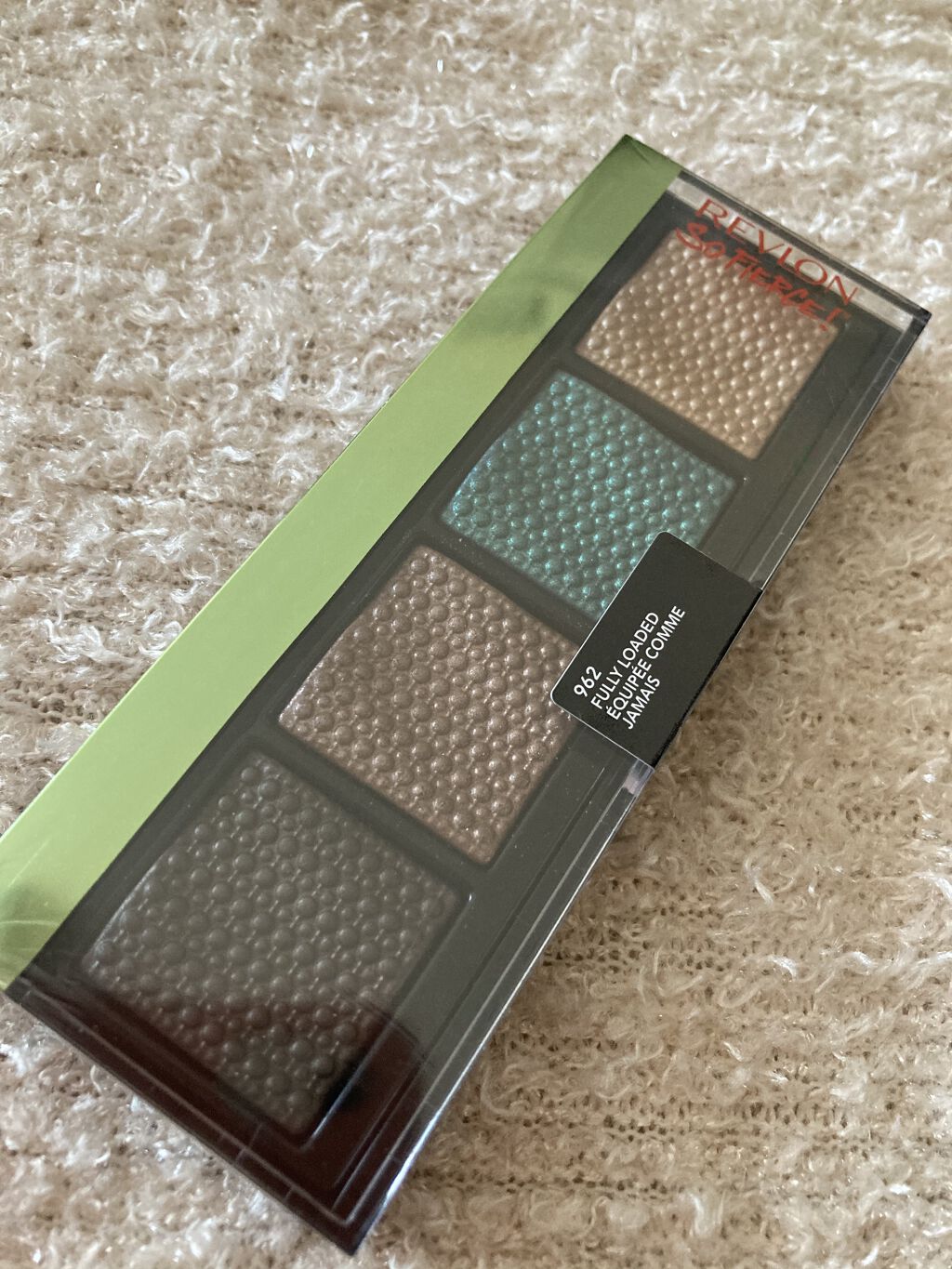 ソー フィアス！ プリズマティック パレット/REVLON/アイシャドウパレットを使ったクチコミ（1枚目）