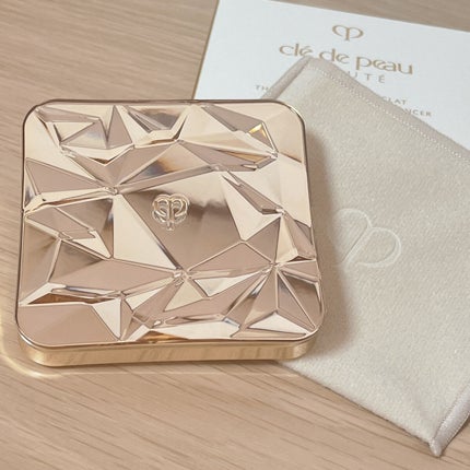 ル・レオスールデクラ /クレ・ド・ポー ボーテ/パウダーハイライトを使ったクチコミ(6枚目)