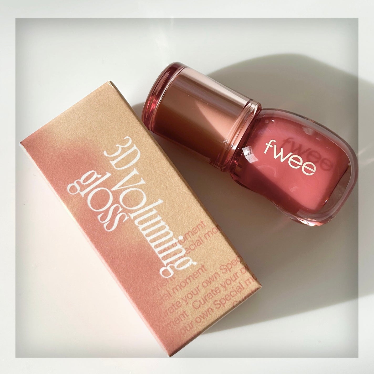 フィー 3Dボリューミンググロス/fwee/リップグロスを使ったクチコミ(1枚目)