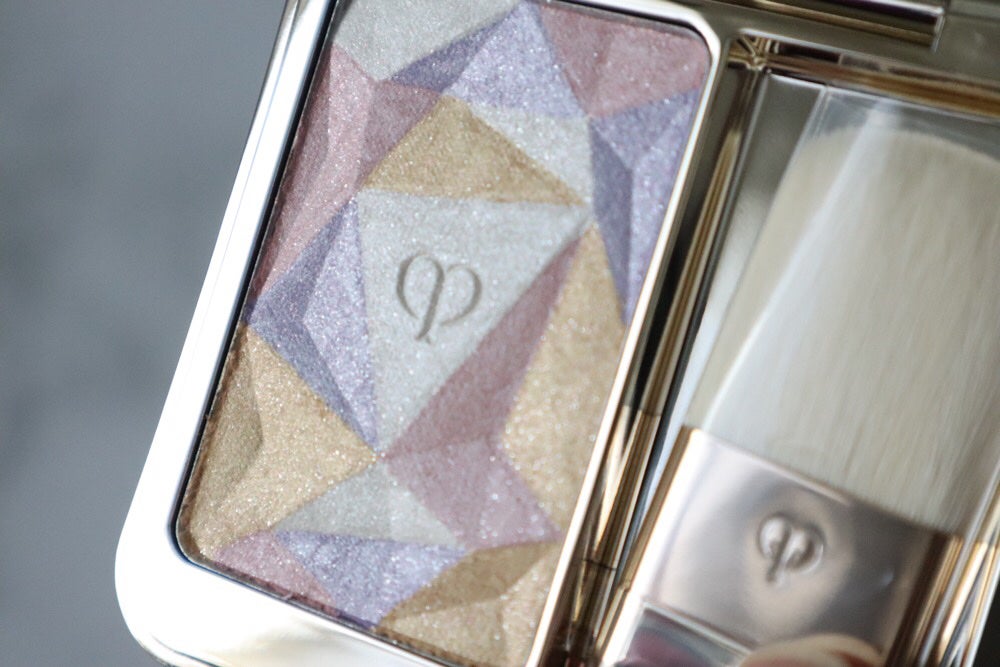 ル・レオスールデクラ /クレ・ド・ポー ボーテ/パウダーハイライトを使ったクチコミ(5枚目)