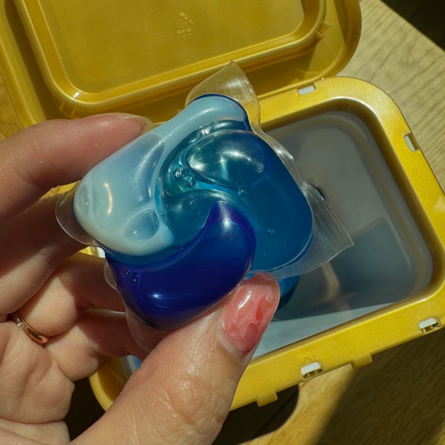 アリエール ジェルボール プロ 部屋干し用/アリエール/洗濯洗剤を使ったクチコミ(3枚目)