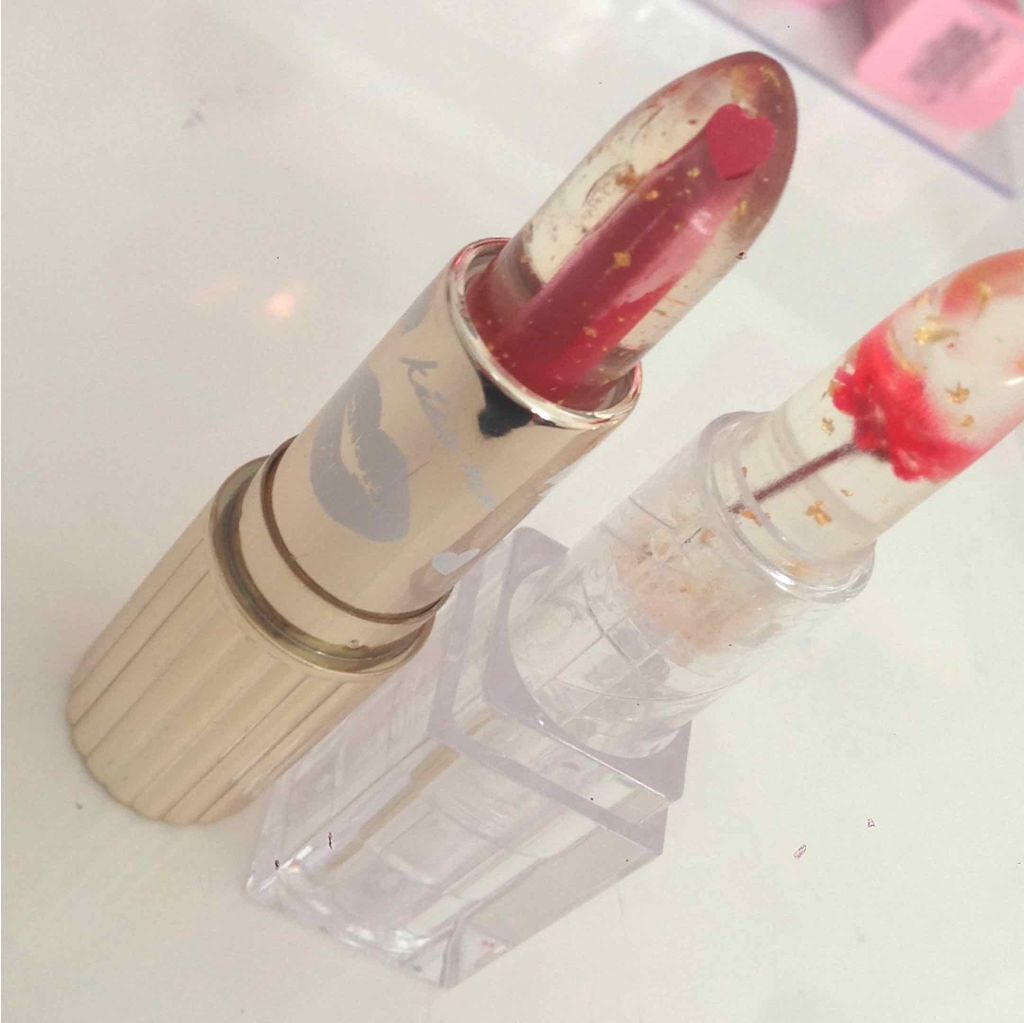 オイルインカラーリップ/JellyKiss/口紅を使ったクチコミ（2枚目）