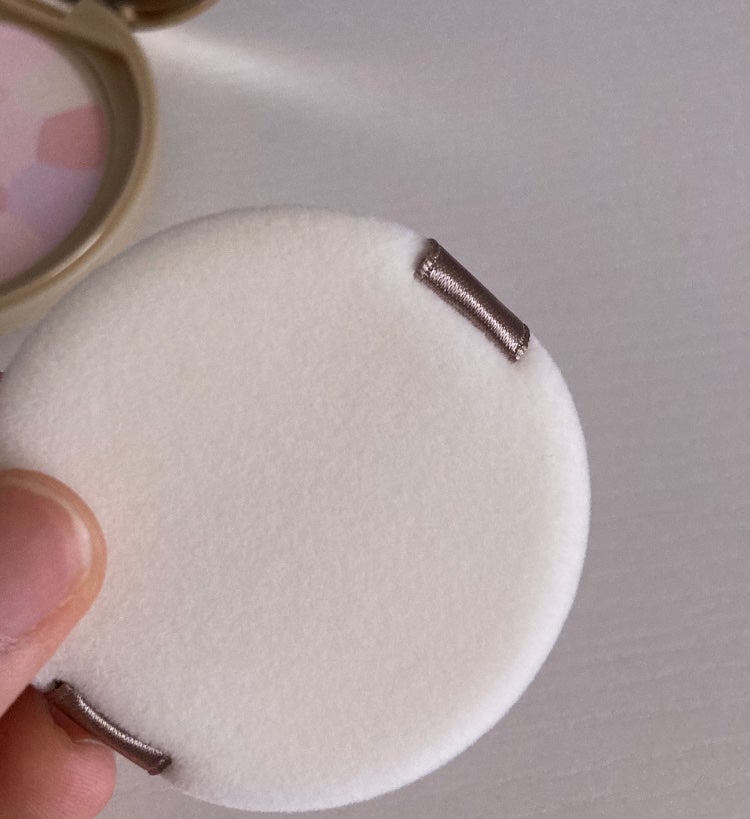 マシュマロフィニッシュパウダー ~Abloom~/キャンメイク/プレストパウダーを使ったクチコミ(2枚目)