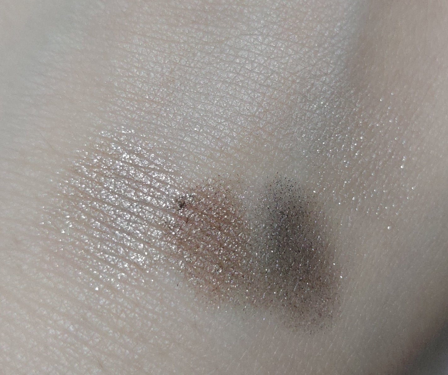 ドラマティックスタイリングアイズ/マキアージュ/アイシャドウパレットを使ったクチコミ(3枚目)