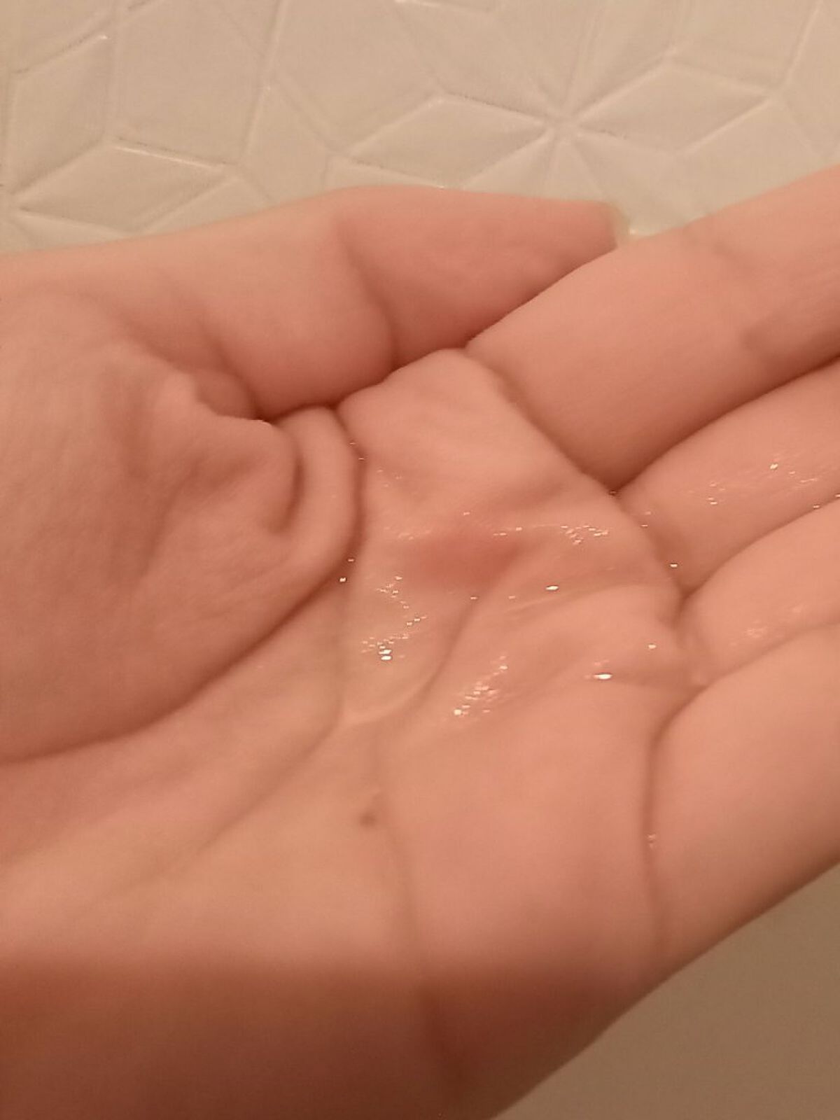 CCオイル/エッセンシャル/ヘアオイルを使ったクチコミ(2枚目)