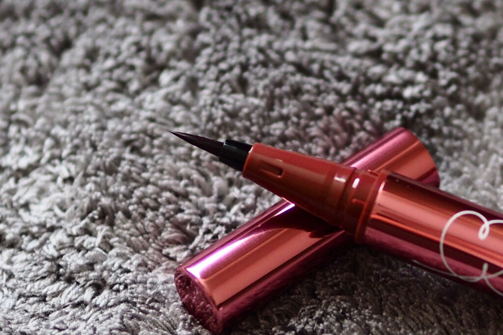 リキッドアイライナーR4/ラブ・ライナー/リキッドアイライナーを使ったクチコミ(4枚目)