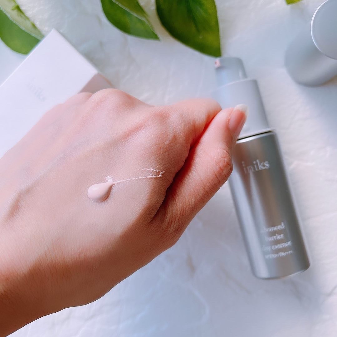 アドバンスバリア デイエッセンス/iniks/日焼け止めローションを使ったクチコミ（2枚目）