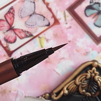 スキルレスライナー/LUMIURGLAS/リキッドアイライナーを使ったクチコミ(4枚目)