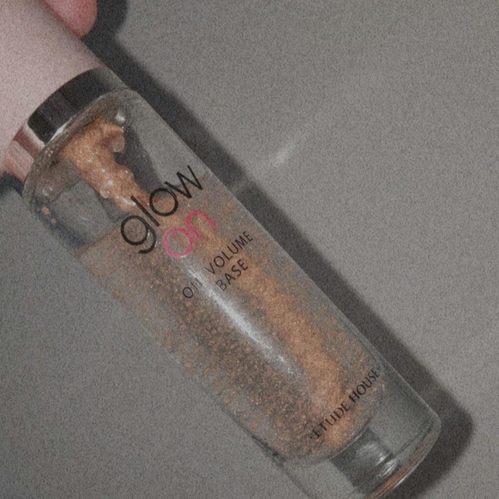 グローオンオイルボリュームベース/ETUDE/化粧下地を使ったクチコミ(1枚目)