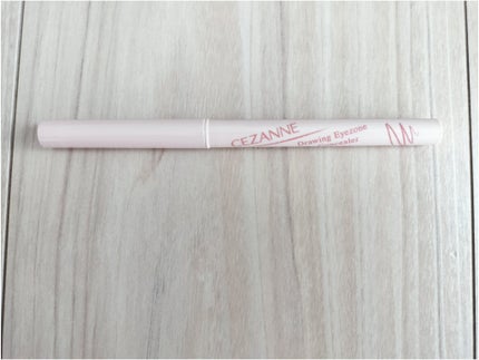 描くアイゾーンコンシーラー/CEZANNE/ペンシルコンシーラーを使ったクチコミ(3枚目)