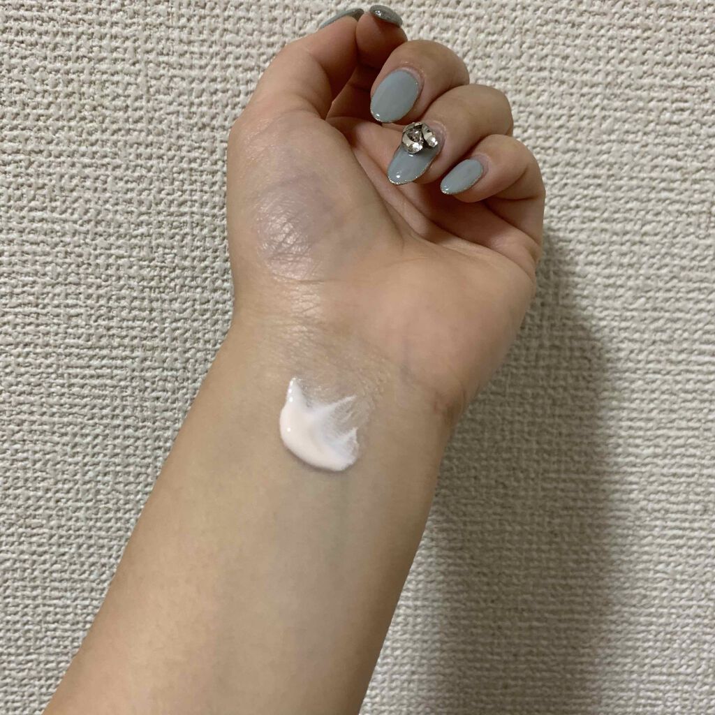 チェジュ チェリーブロッサム トーンアップクリーム/innisfree/化粧下地を使ったクチコミ(2枚目)