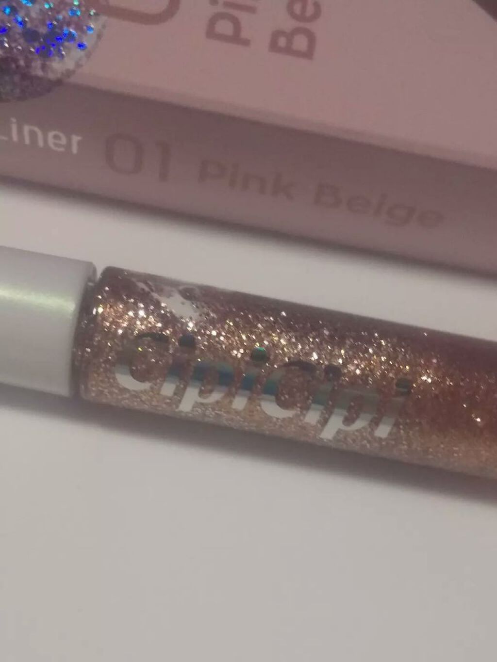 グリッター イルミネーションライナー R/CipiCipi/リキッドアイライナーを使ったクチコミ(1枚目)