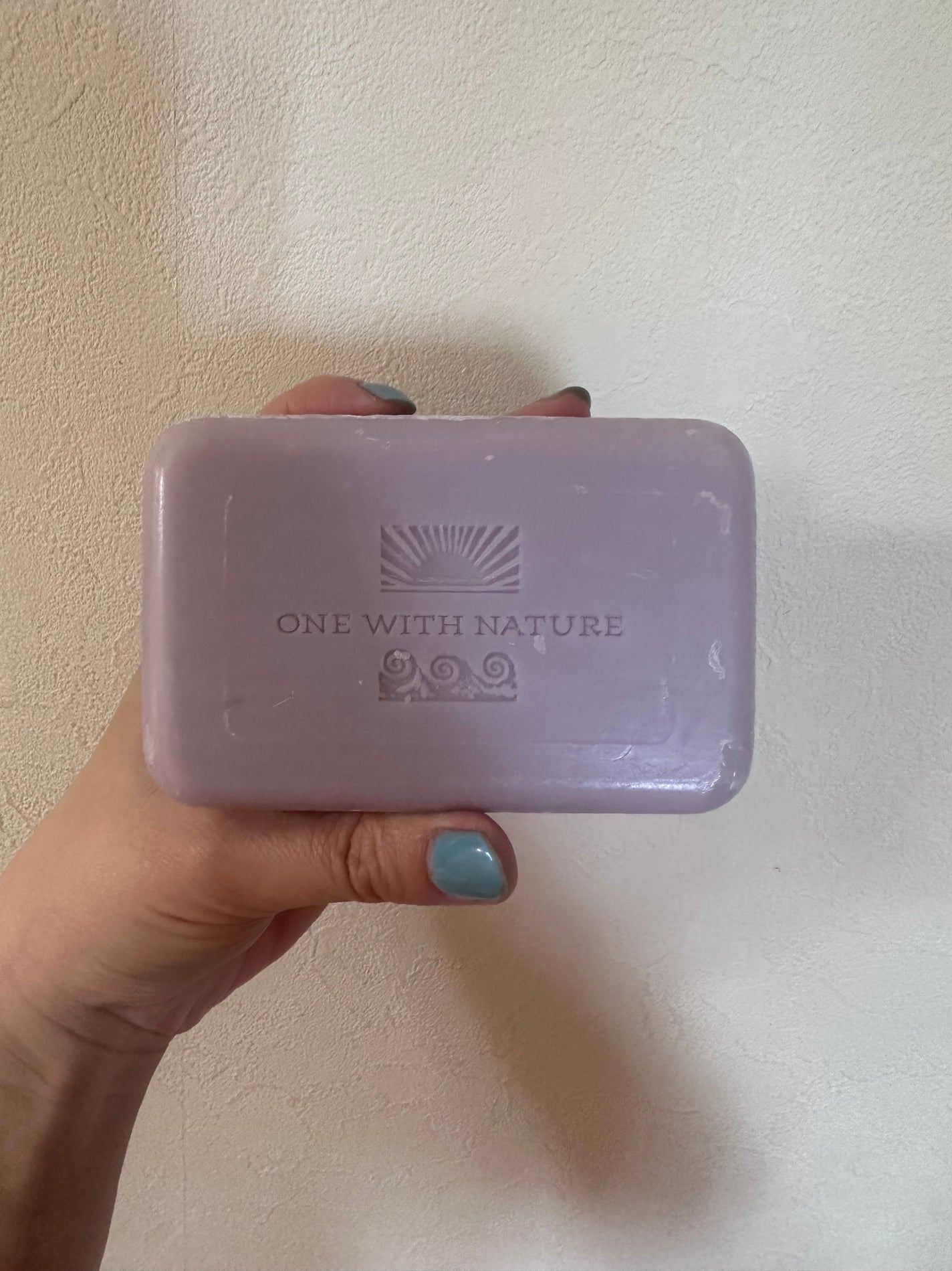トリプルミルドミネラルソープバー/One with Nature/ボディ石鹸を使ったクチコミ(2枚目)