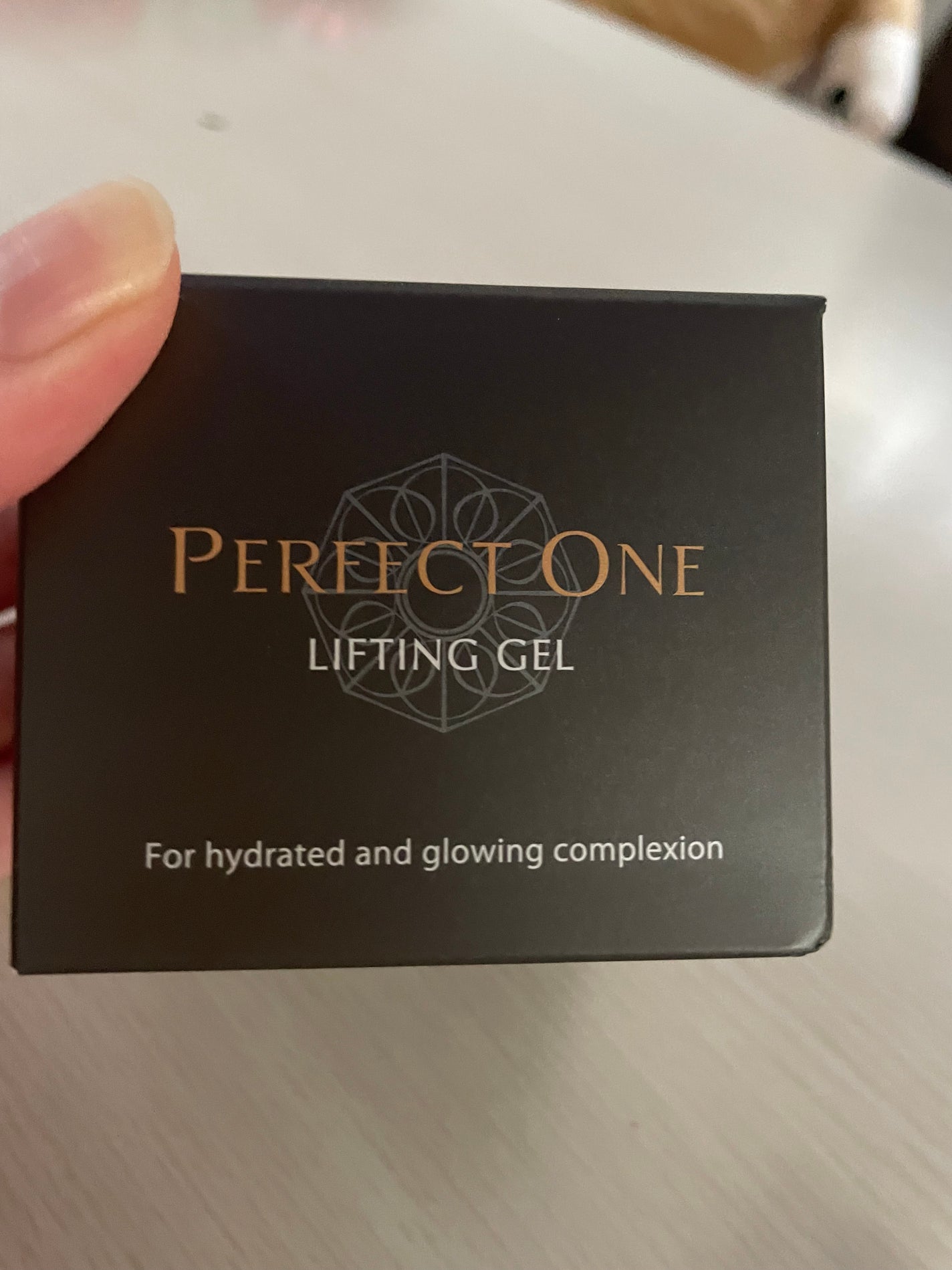 パーフェクトワン リフティングジェル/パーフェクトワン/オールインワン化粧品を使ったクチコミ(1枚目)
