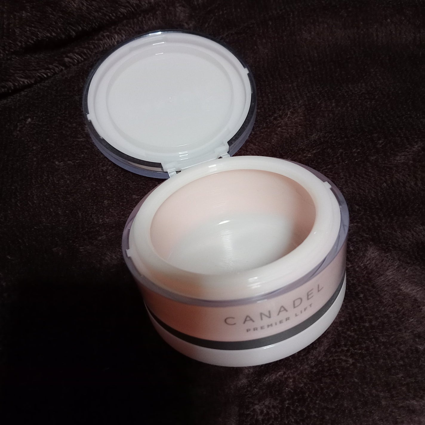 プレミアリフト/CANADEL/オールインワン化粧品を使ったクチコミ(2枚目)