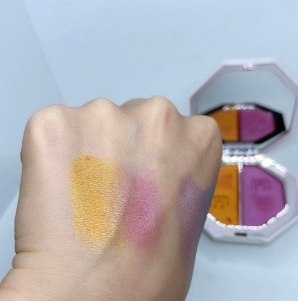 KILLAWATT FREESTYLE HIGHLIGHTER DUO/FENTY BEAUTY BY RIHANNA/パウダーハイライトを使ったクチコミ(2枚目)