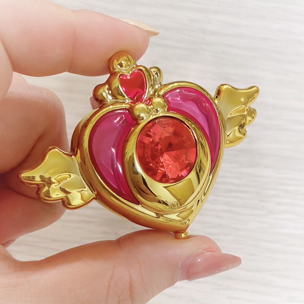 mapooh0131 on LIPS 「大人女子にはたまらないセーラームーンのコンパクトがモチーフのこ..」(4枚目)