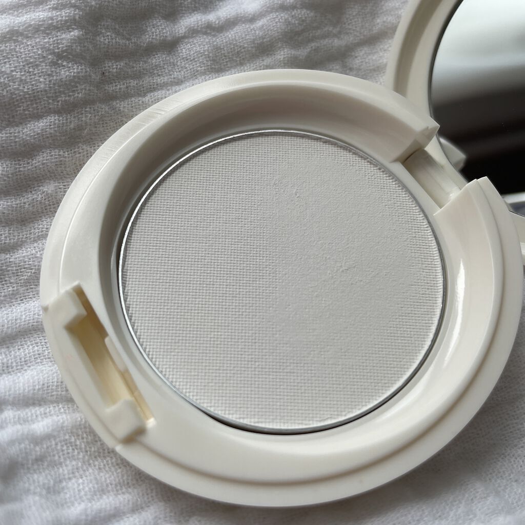 アクメディカ 薬用 フェイスパウダー クリア N/ナリスアップ/プレストパウダーを使ったクチコミ（3枚目）