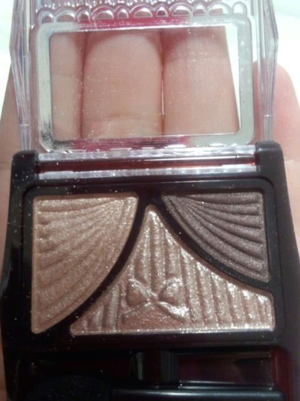 ジューシーピュアアイズ/キャンメイク/アイシャドウパレットを使ったクチコミ（1枚目）