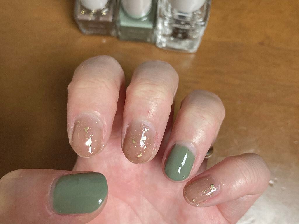 ミニネイル/パラドゥ/マニキュアを使ったクチコミ(3枚目)