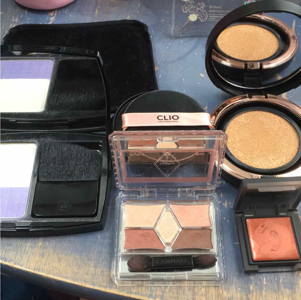 プードゥル ルミエール/CHANEL/パウダーハイライトを使ったクチコミ（2枚目）