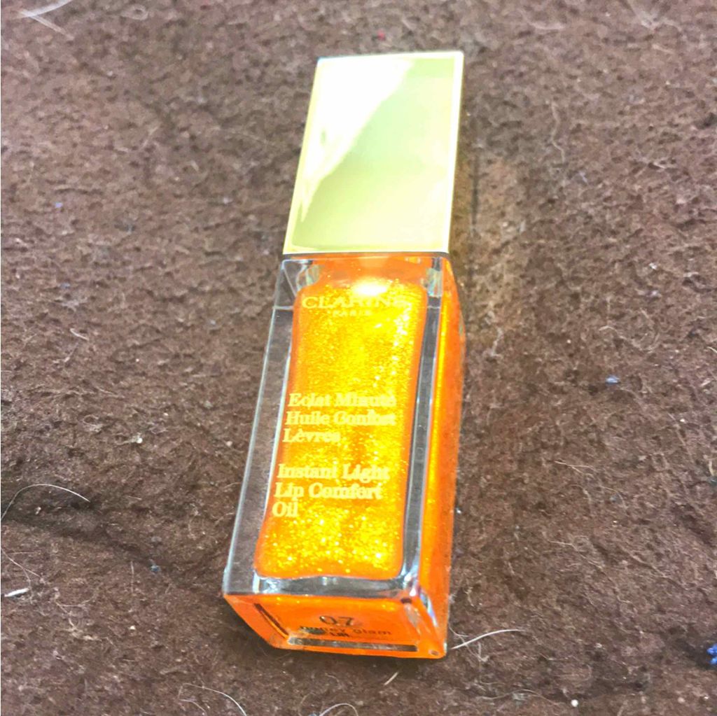 コンフォート リップオイル /CLARINS/リップグロスを使ったクチコミ(1枚目)