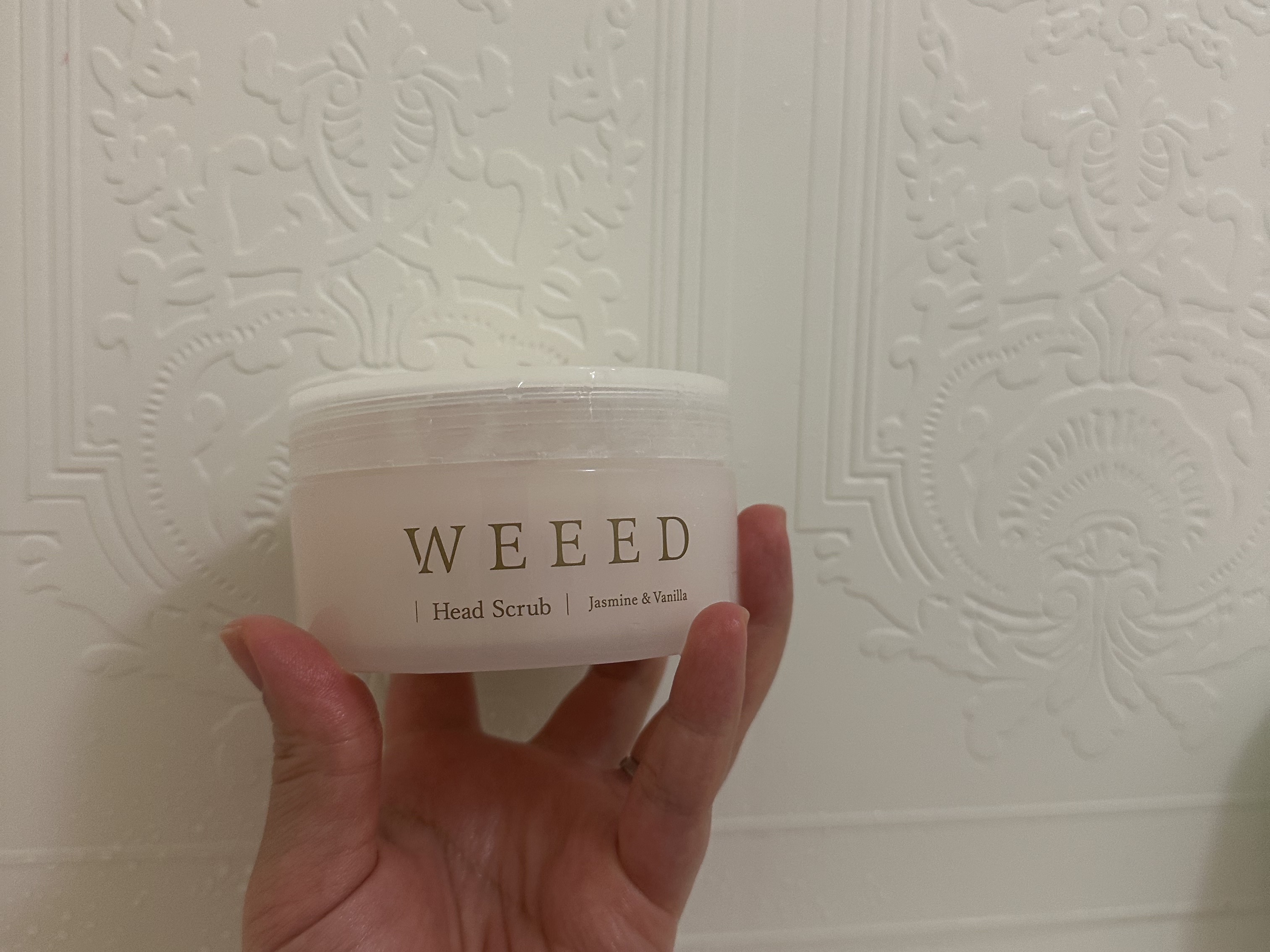 ヘッドスクラブ ジャスミン＆バニラ/WEEED/頭皮ケアを使ったクチコミ（1枚目）