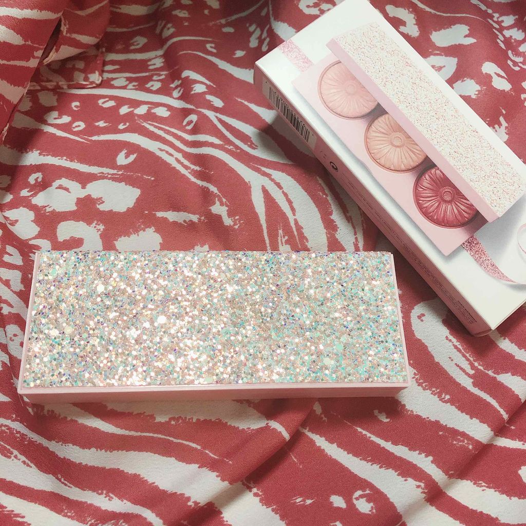 チーク ポップ オン ザ グロウ トリオ パレット/CLINIQUE/パウダーチークを使ったクチコミ（2枚目）