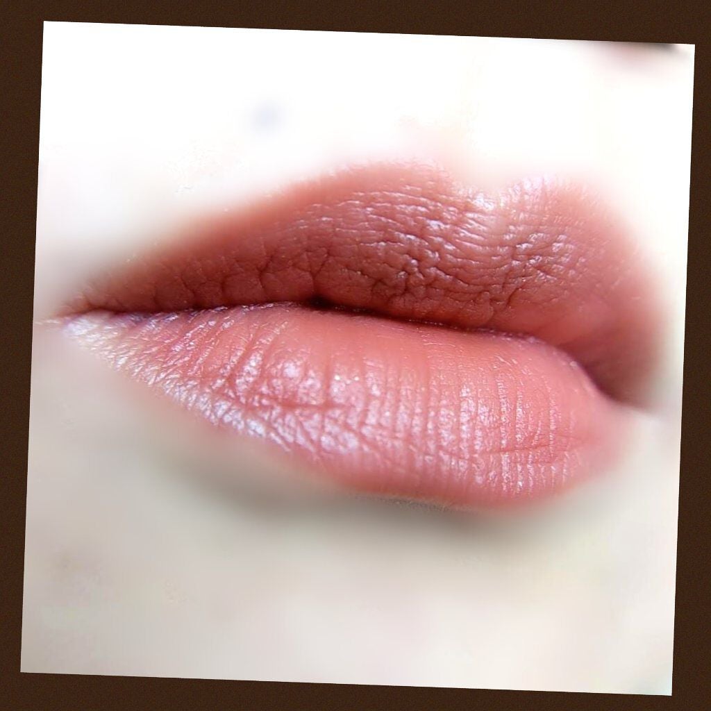 ルージュ アリュール ヴェルヴェット/CHANEL/口紅を使ったクチコミ(4枚目)