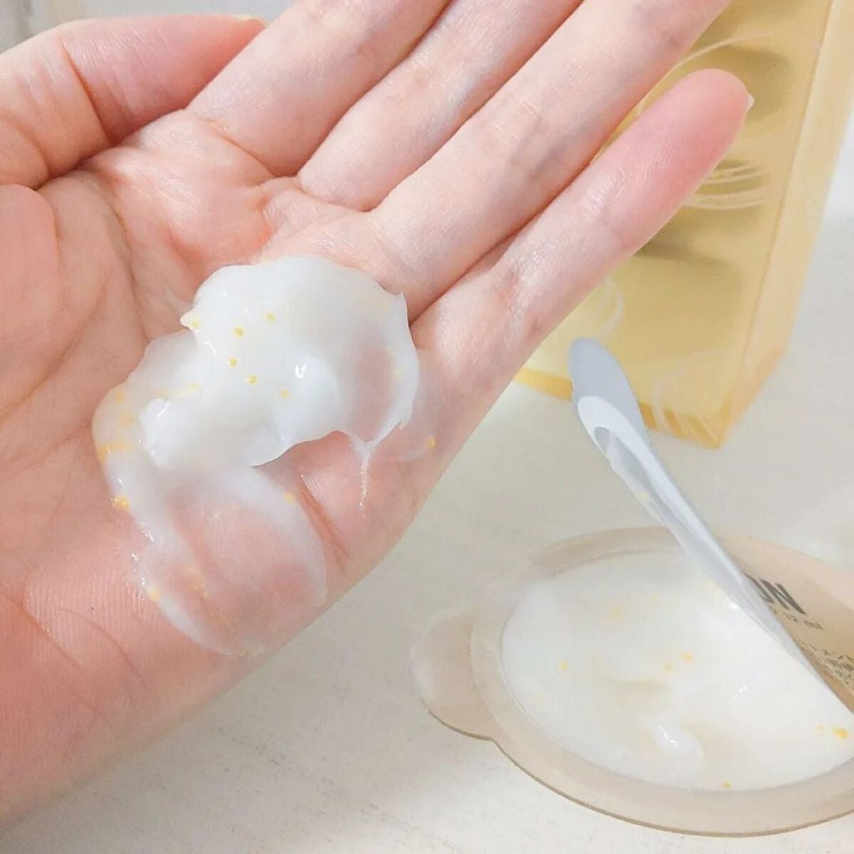 パンテーンマカロン ヘアマスク うるつやリッチ/パンテーン/ヘアマスク・ヘアパックを使ったクチコミ(4枚目)