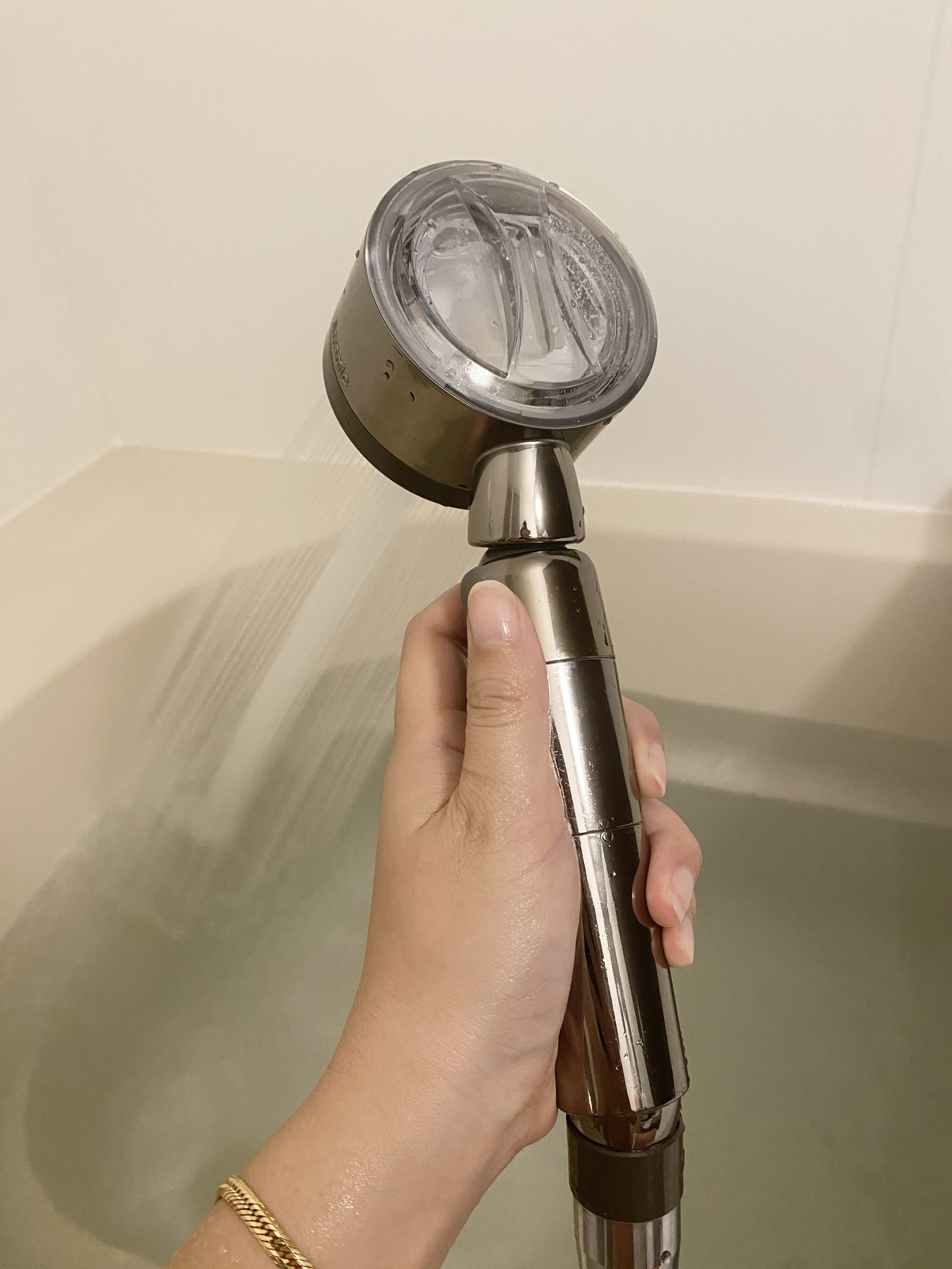 シャワーヘッド　‎塩素除去+手元ストップ/アラミック/その他を使ったクチコミ（1枚目）