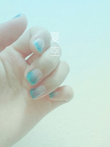 💅「安く簡単 初心者ネイル  summer ver.」🌺
・
・
・
初投稿です！！まだまだ分からないことばかりですが、
よろしくお願いします😊

今回は allダイソーで 夏をテーマにしたネイルをご紹