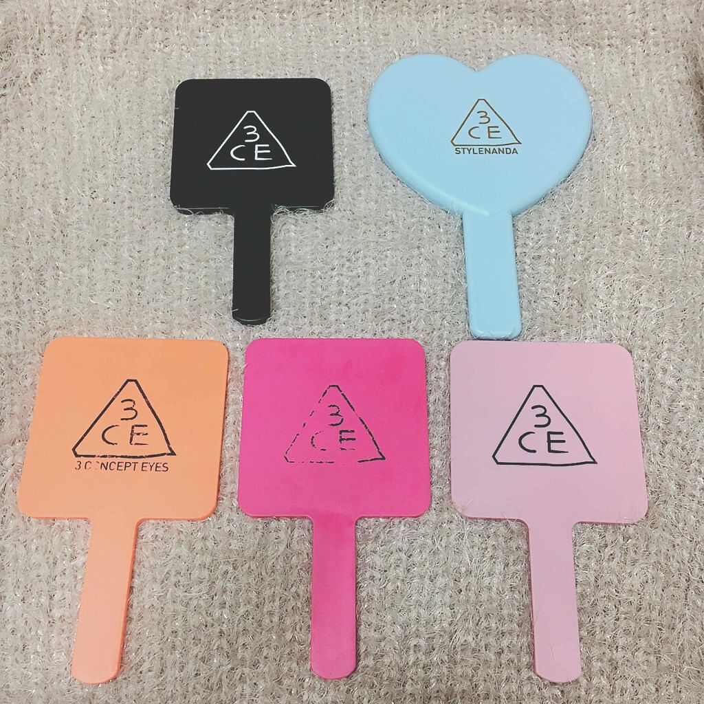 3CE スクエア ミニ ハンドミラー/3CE/その他化粧小物を使ったクチコミ(1枚目)