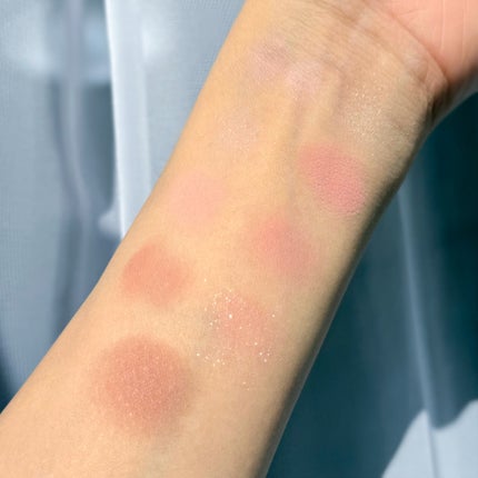 てん on LIPS 「デイジーク様からピンクブロッサムコレクションのイエベセットをい..」(4枚目)