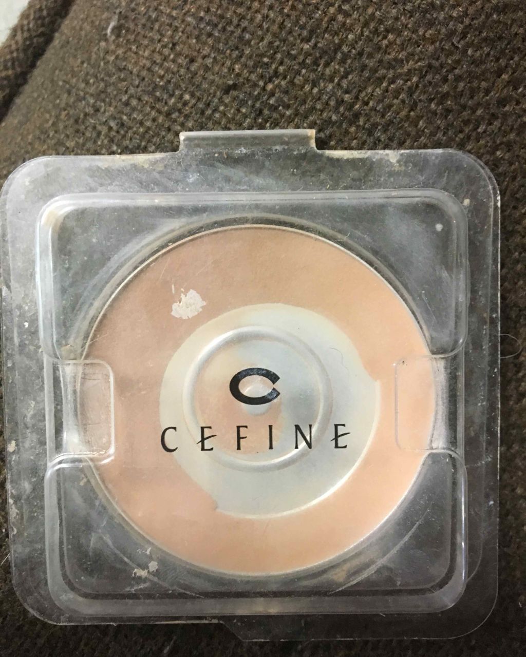 シルクウェットパウダー/セフィーヌ/パウダーファンデーションを使ったクチコミ(1枚目)