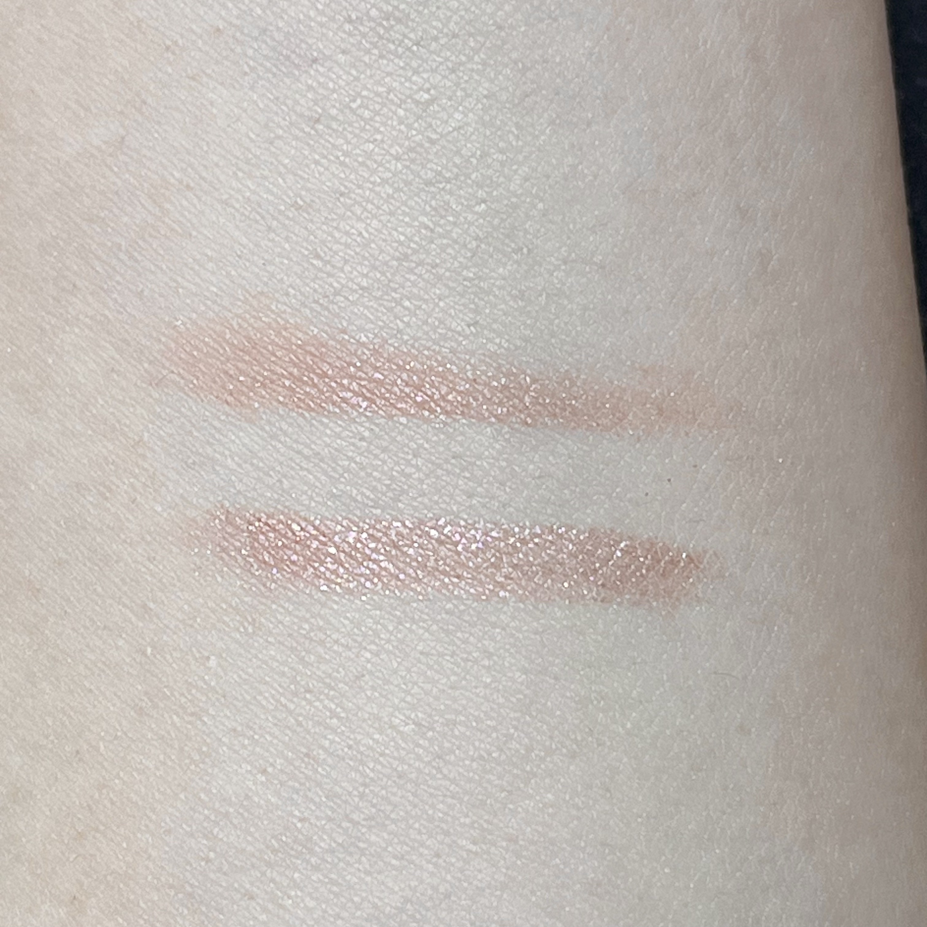 スティックラメシャドウ/ドーリーウインク/スティックアイシャドウを使ったクチコミ（2枚目）