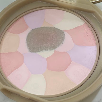 マシュマロフィニッシュパウダー ~Abloom~/キャンメイク/プレストパウダーを使ったクチコミ(3枚目)