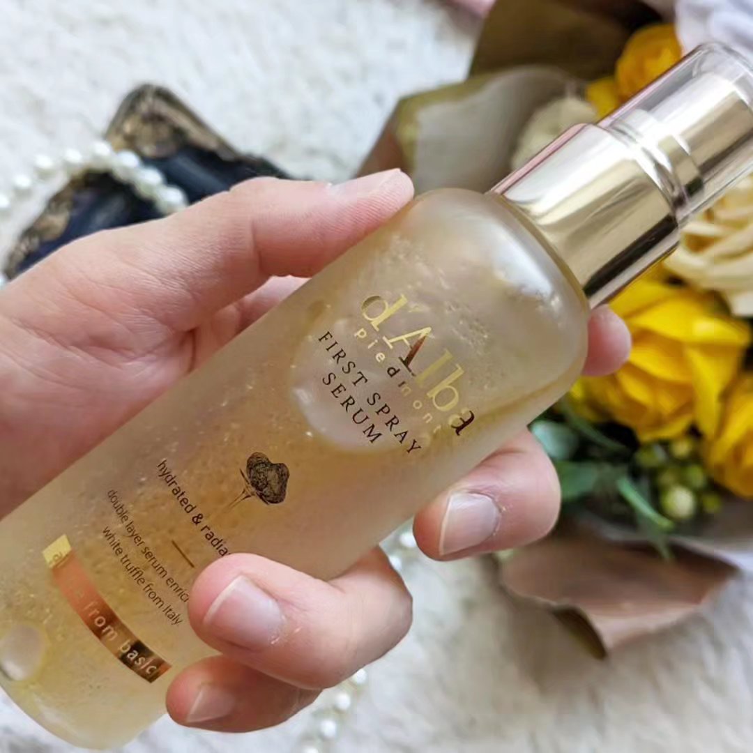 ダルバ ホワイトトリュフファーストスプレーセラム/ダルバ/ミスト状化粧水を使ったクチコミ（1枚目）