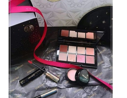 コスメデコルテ クリスマスコフレ2020/DECORTÉ/メイクアップキットを使ったクチコミ(3枚目)