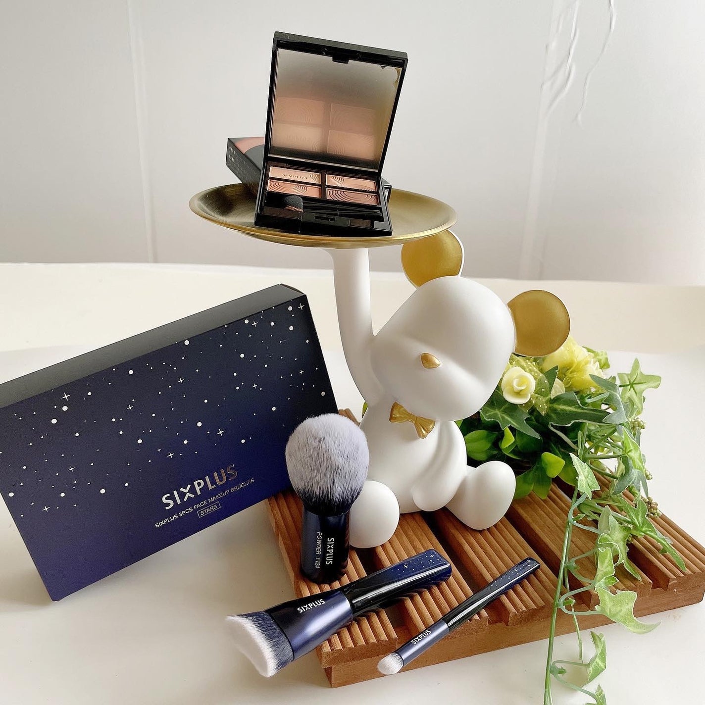 SIXPLUS 4色アイシャドウ/SIXPLUS/アイシャドウパレットを使ったクチコミ(1枚目)