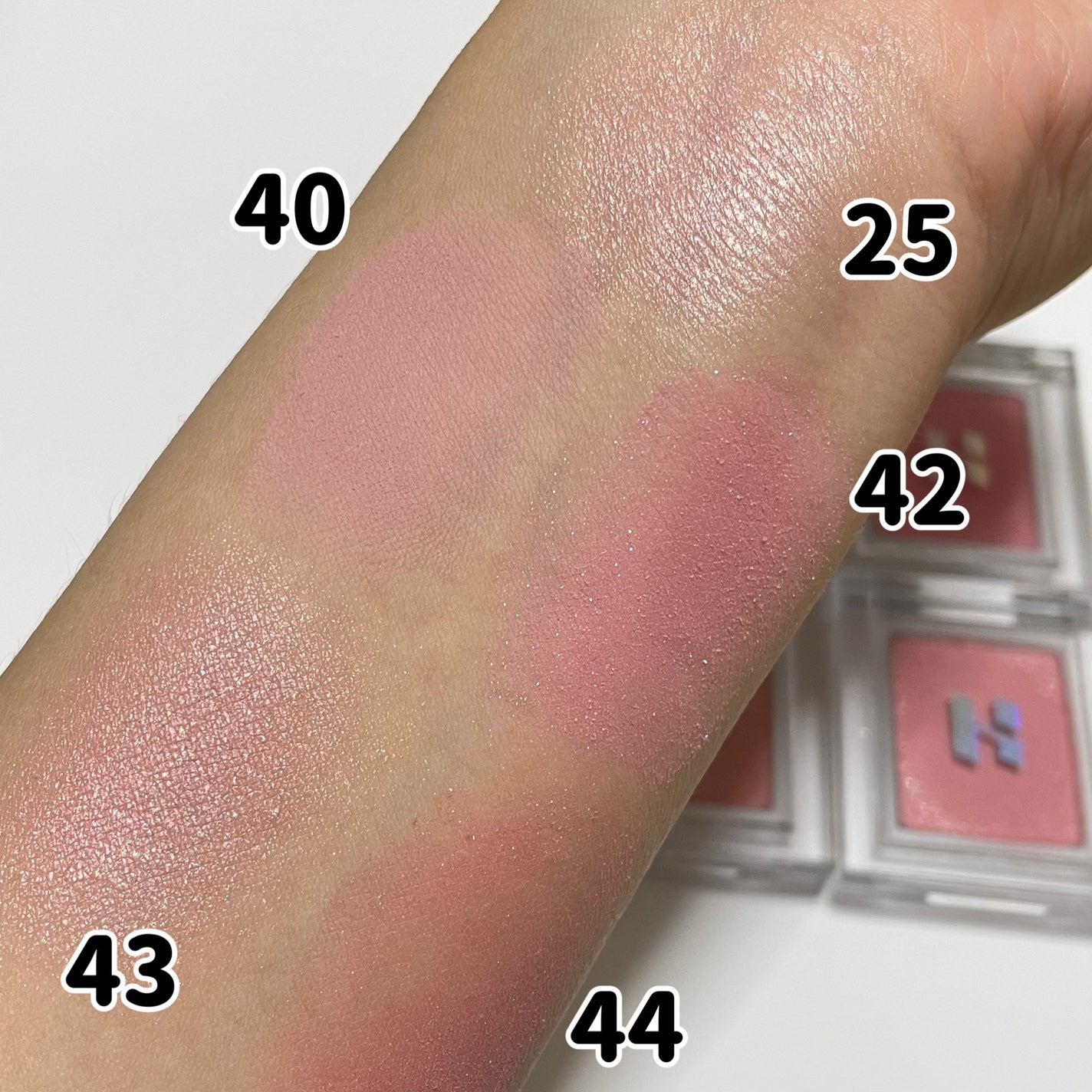 マイフェイブピースアイシャドウ/HOLIKA HOLIKA/単色アイシャドウを使ったクチコミ(4枚目)