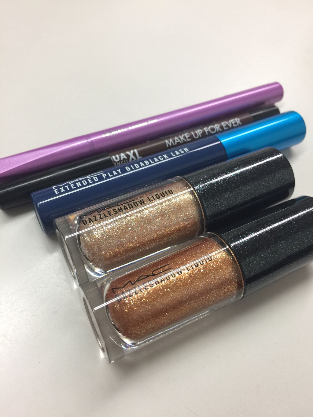 「密着アイライナー」しなやか筆リキッド/デジャヴュ/リキッドアイライナーを使ったクチコミ(5枚目)