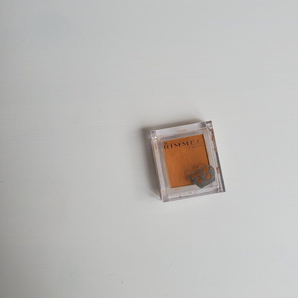 ダズルシャドウ/M・A・C/単色アイシャドウを使ったクチコミ（3枚目）