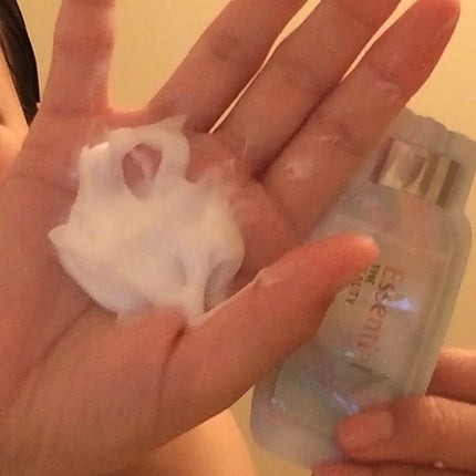 ザビューティ うるツヤチャージヘアパック/エッセンシャル/ヘアマスク・ヘアパックを使ったクチコミ(4枚目)