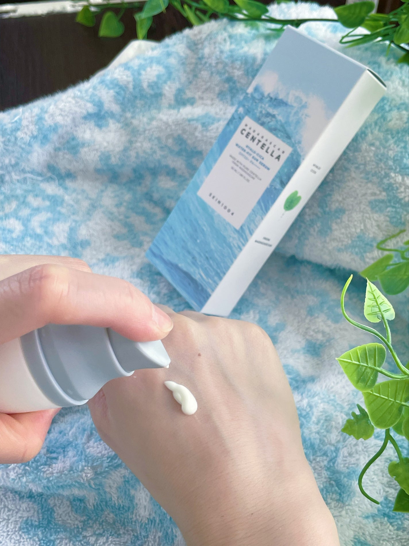 ヒアルーシカ ウォーターフィット サンセラム/SKIN1004/日焼け止めローションを使ったクチコミ(1枚目)