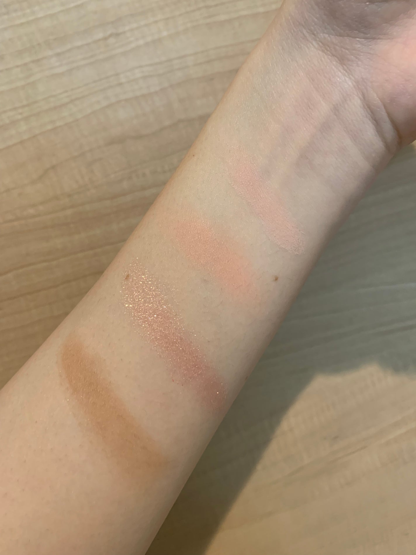 ベターザンアイズ/rom&nd/アイシャドウパレットを使ったクチコミ(3枚目)