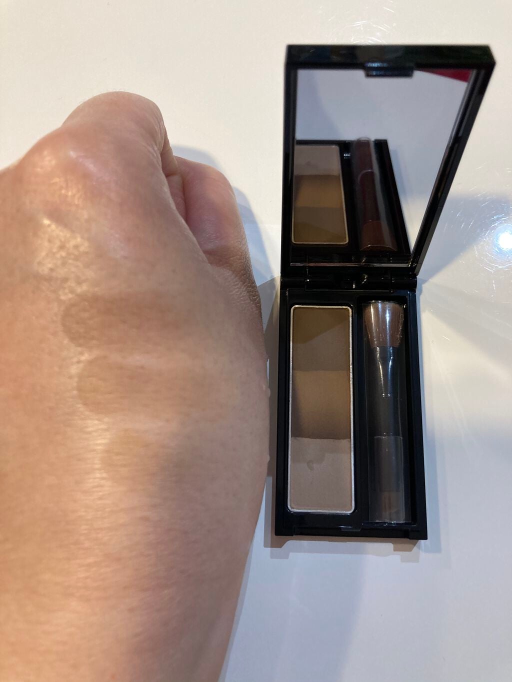 ケイト デザイニングアイブロウ3D/KATE/パウダーアイブロウを使ったクチコミ(2枚目)