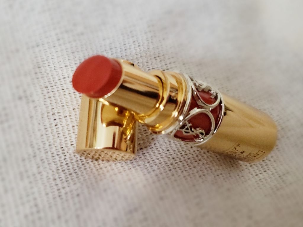 ルージュ ヴォリュプテ シャイン/YVES SAINT LAURENT BEAUTE/口紅を使ったクチコミ(2枚目)